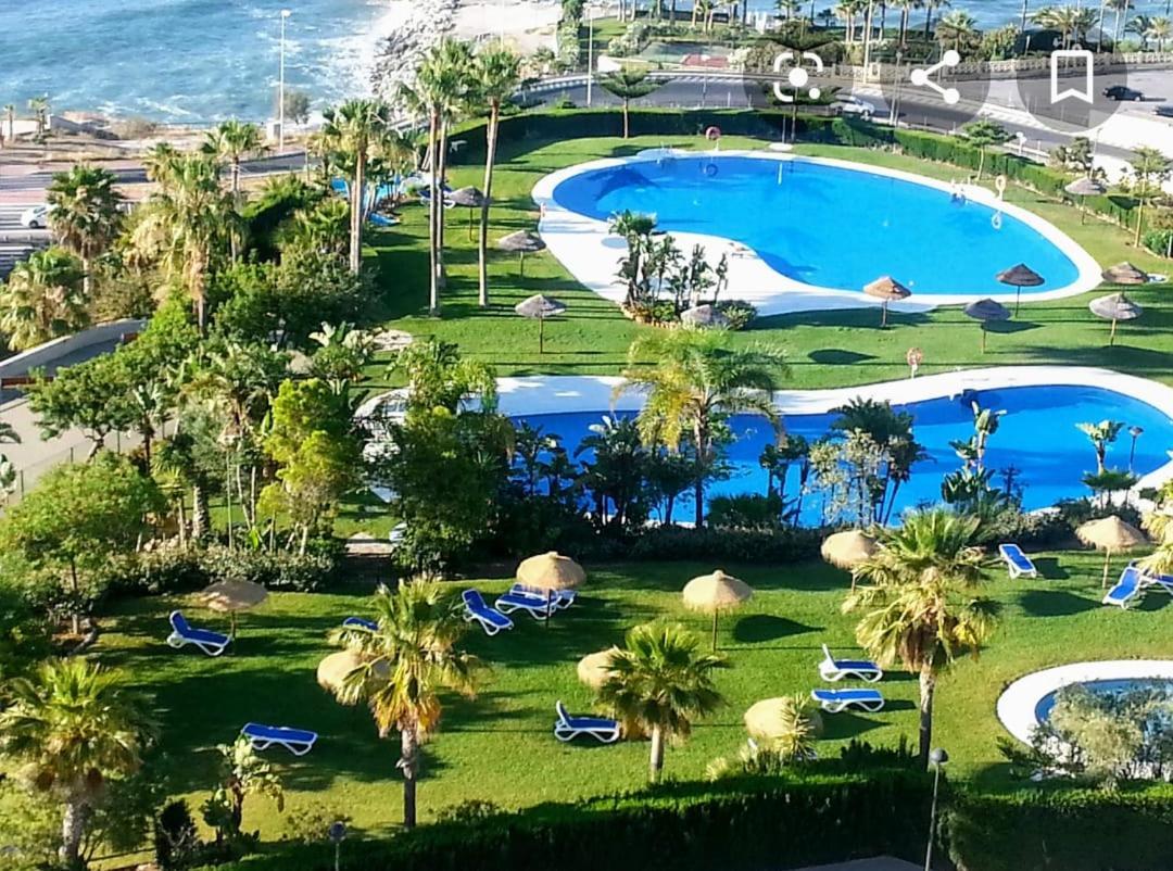 Beach And Pool Holidays At The Grand Coloso بينالماذينا المظهر الخارجي الصورة