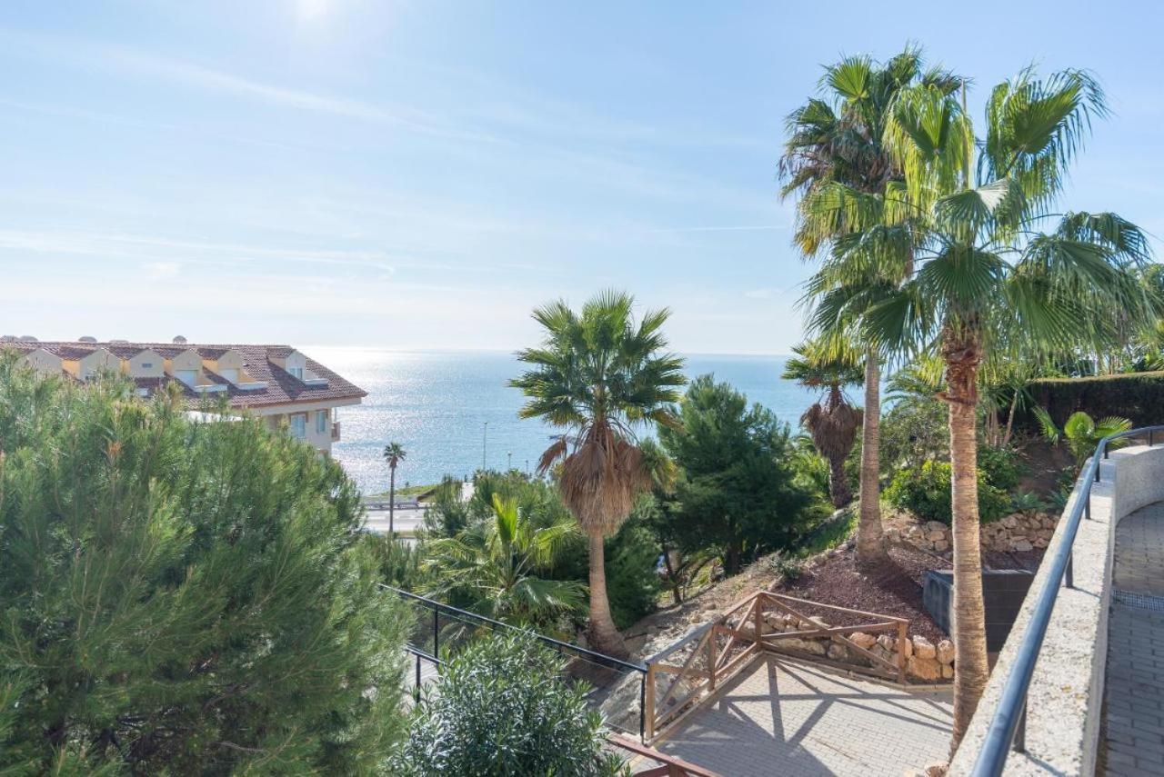 Beach And Pool Holidays At The Grand Coloso بينالماذينا المظهر الخارجي الصورة