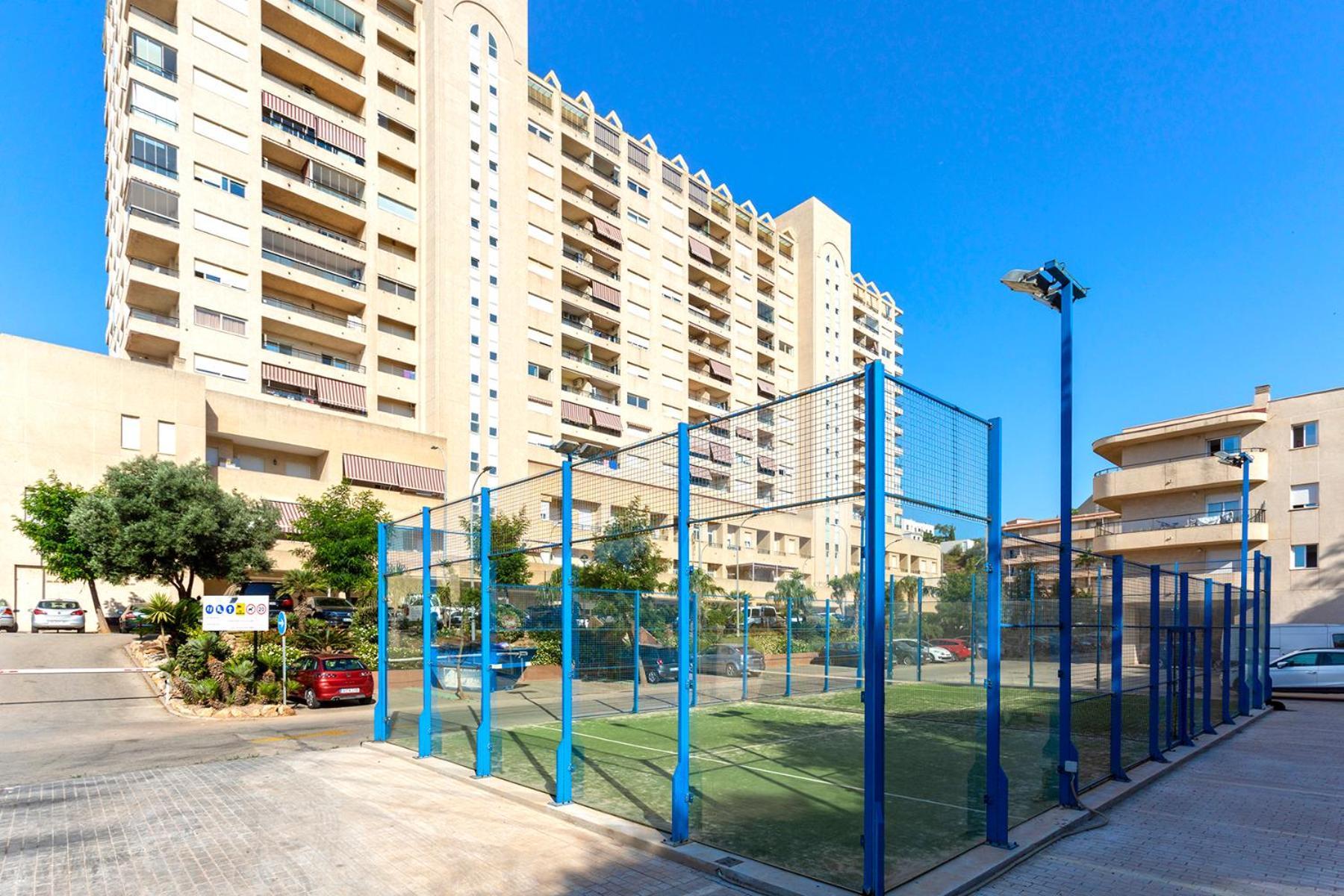 Beach And Pool Holidays At The Grand Coloso بينالماذينا المظهر الخارجي الصورة